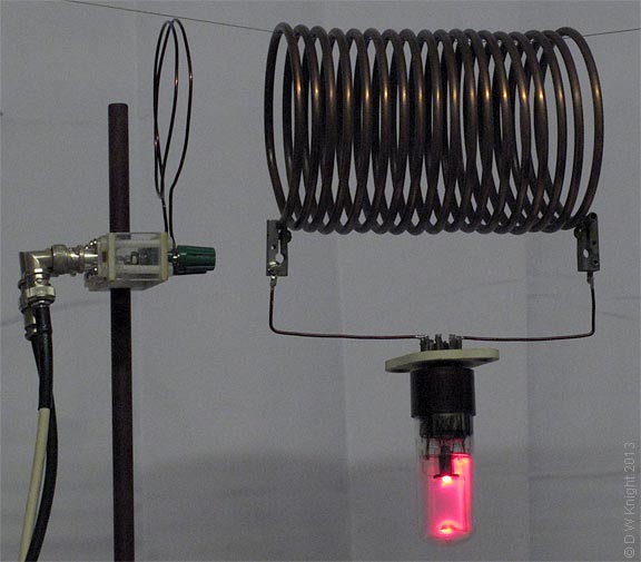 Self-resonating coil with strobotron